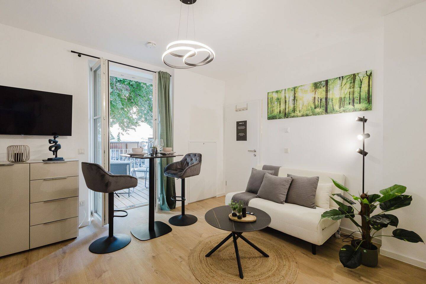 Möblierte All-Inclusive-Apartments in der Altstadt, 93047 Regensburg (Innenstadt Kasernenviertel Ostenviertel Westenviertel)
