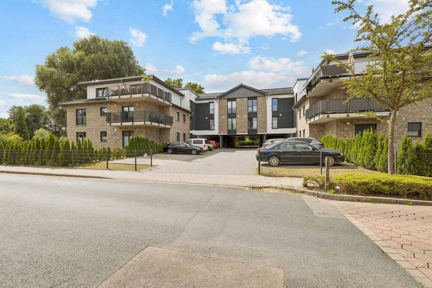 Ihr neues Zuhause mit Wohlfühlgarantie – Lichtdurchflutete 2-Zimmer Eigentumswohnung in Oststeinbek, 22113 Oststeinbek (Bergedorf)