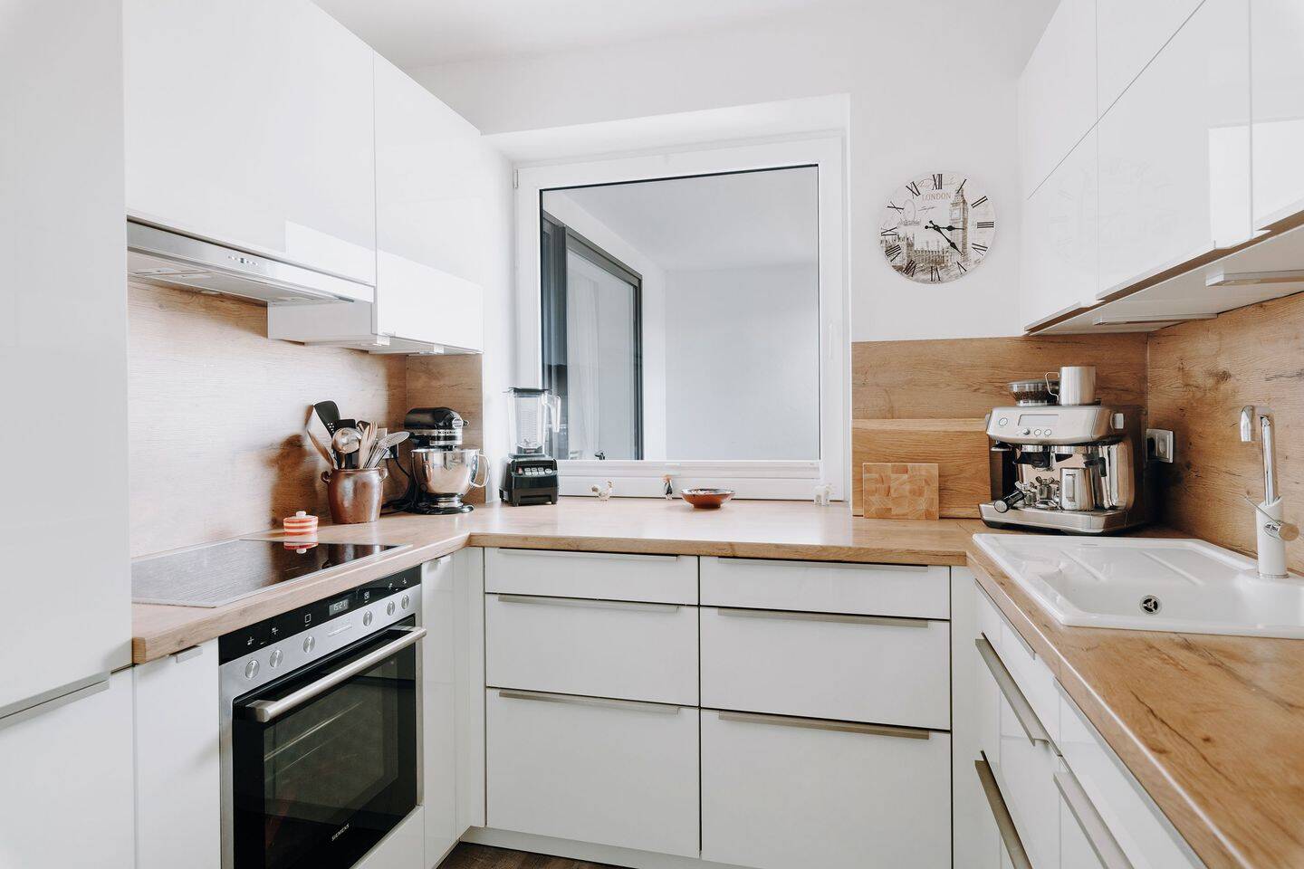 Modernisierte 3-Zimmer-Wohnung mit Balkon & Aufzug – komfortables Wohnen mit Ausblick, 21337 Lüneburg