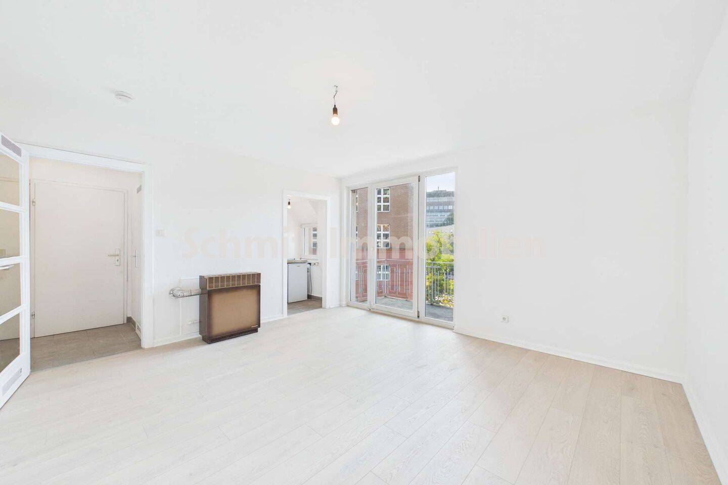 Stadtwohnung mit Balkon im beliebten Frankfurter Nordend, 60322 Frankfurt am Main (Dornbusch Innenstadt Nordend-West Westend-Nord Westend-Süd)