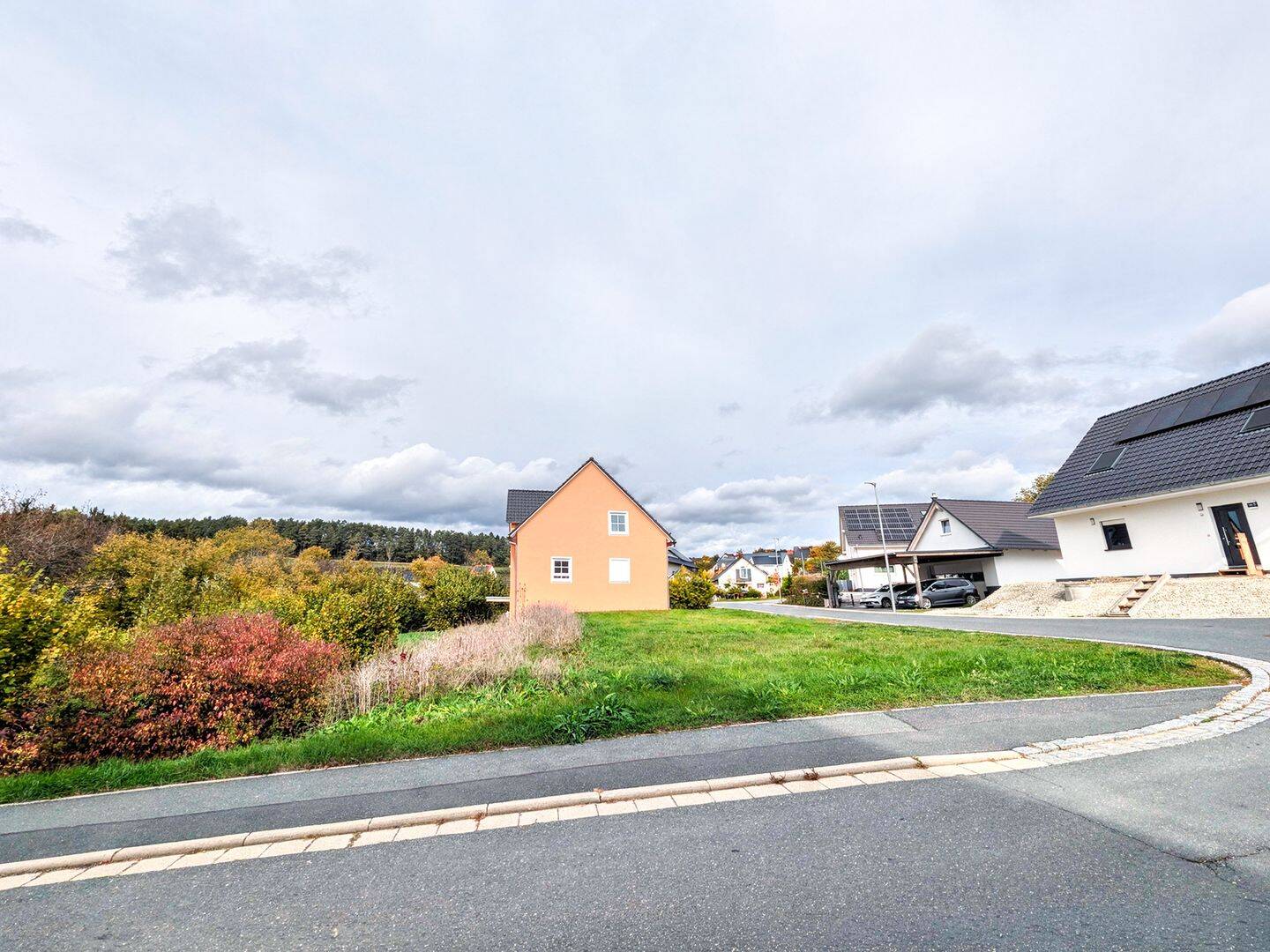 Bauplatz (Eckgrundstück) sucht freistehendes Traumhaus!, 91344 Waischenfeld