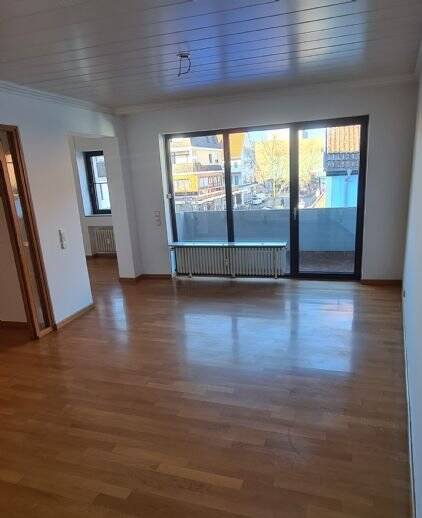 Hübsche Wohnung mit Balkon in der Altstadt, 66424 Homburg