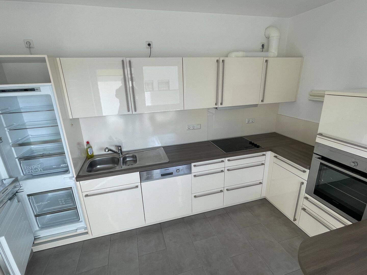 Schöne, seniorengerechte und großzügige Wohnung in zentraler Lage von Pohlheim, Neue Mitte 5c, 35415 Pohlheim