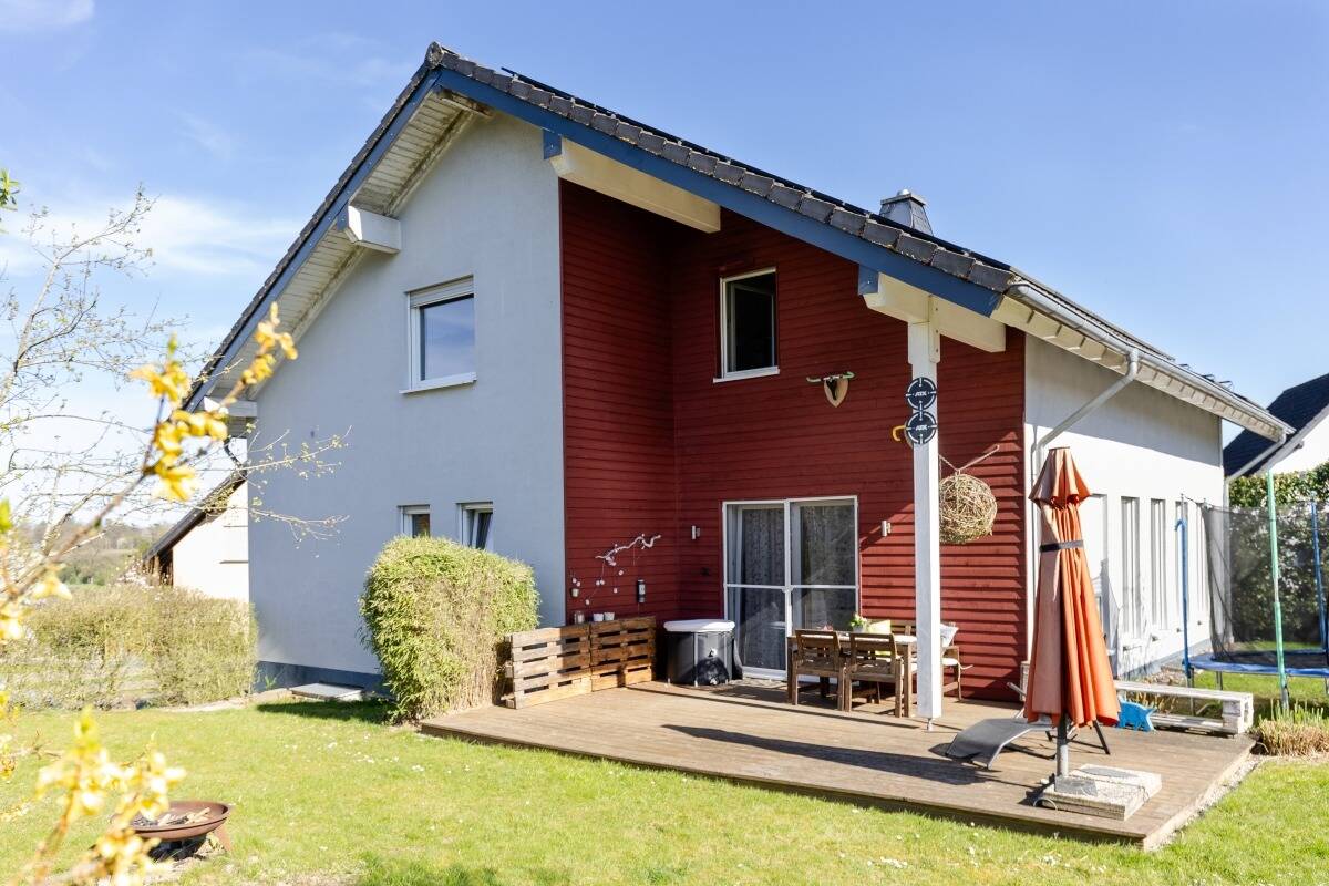 Herrliche Höhenlage bei Cochem – Traumhaus für große Familien!, 56812 Dohr