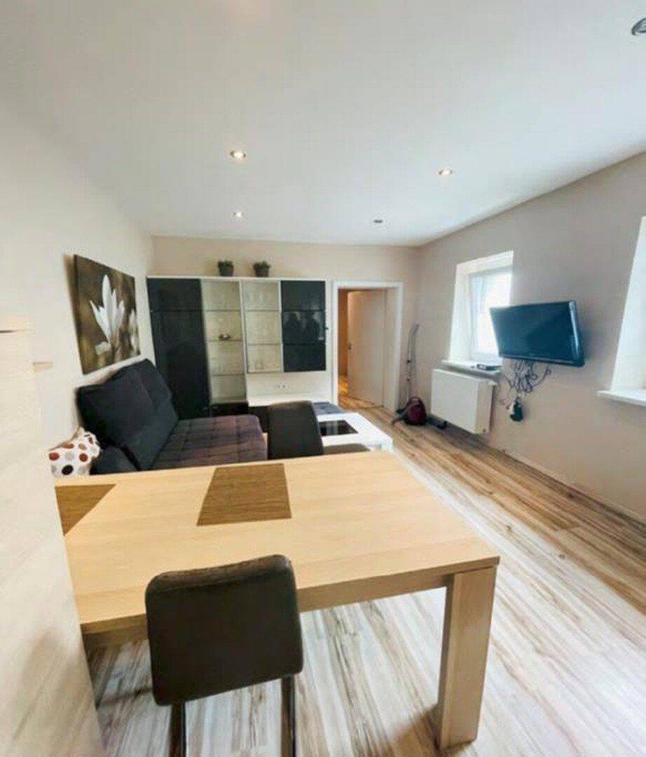 Schöne möblierte 2 Zimmer-Wohnung in Erlangen Zentrum zu vermieten, 91052 Erlangen (Anger Erlangen-Ost Erlangen-Süd Innenstadt)