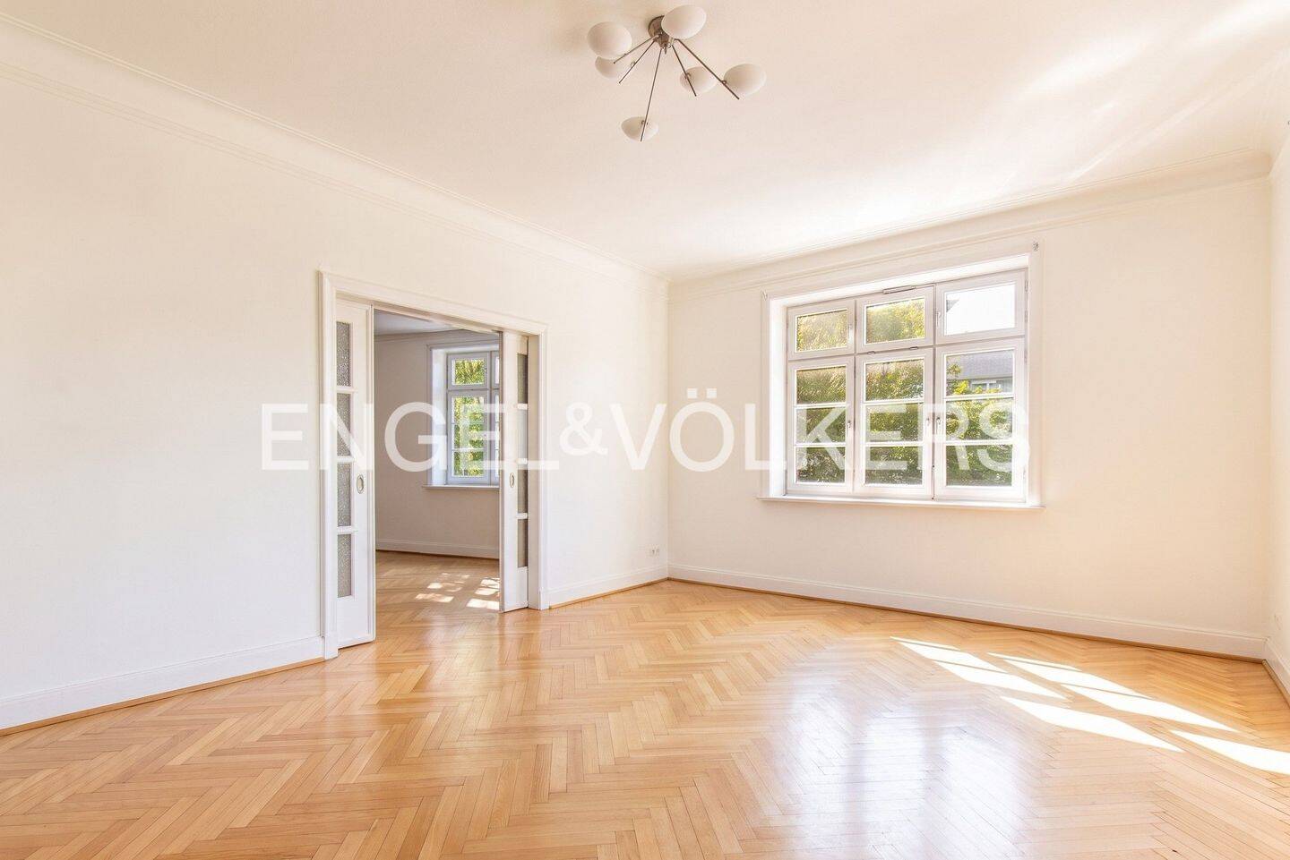 Heller Altbaucharme in begehrter Lage!, 20249 Hamburg (Hamburg-Nord Eppendorf Harvestehude Hoheluft-Ost Winterhude)