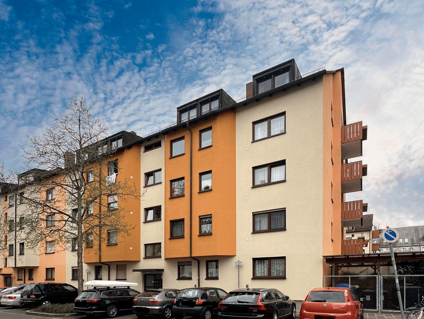 TOP-LAGE IN NÜRNBERG | 50 m² EG-Wohnung mit Einbauküche & TG-Stellplatz, 90478 Nürnberg (Dutzendteich Gleißhammer Glockenhof Sankt Peter Zerzabelshof)