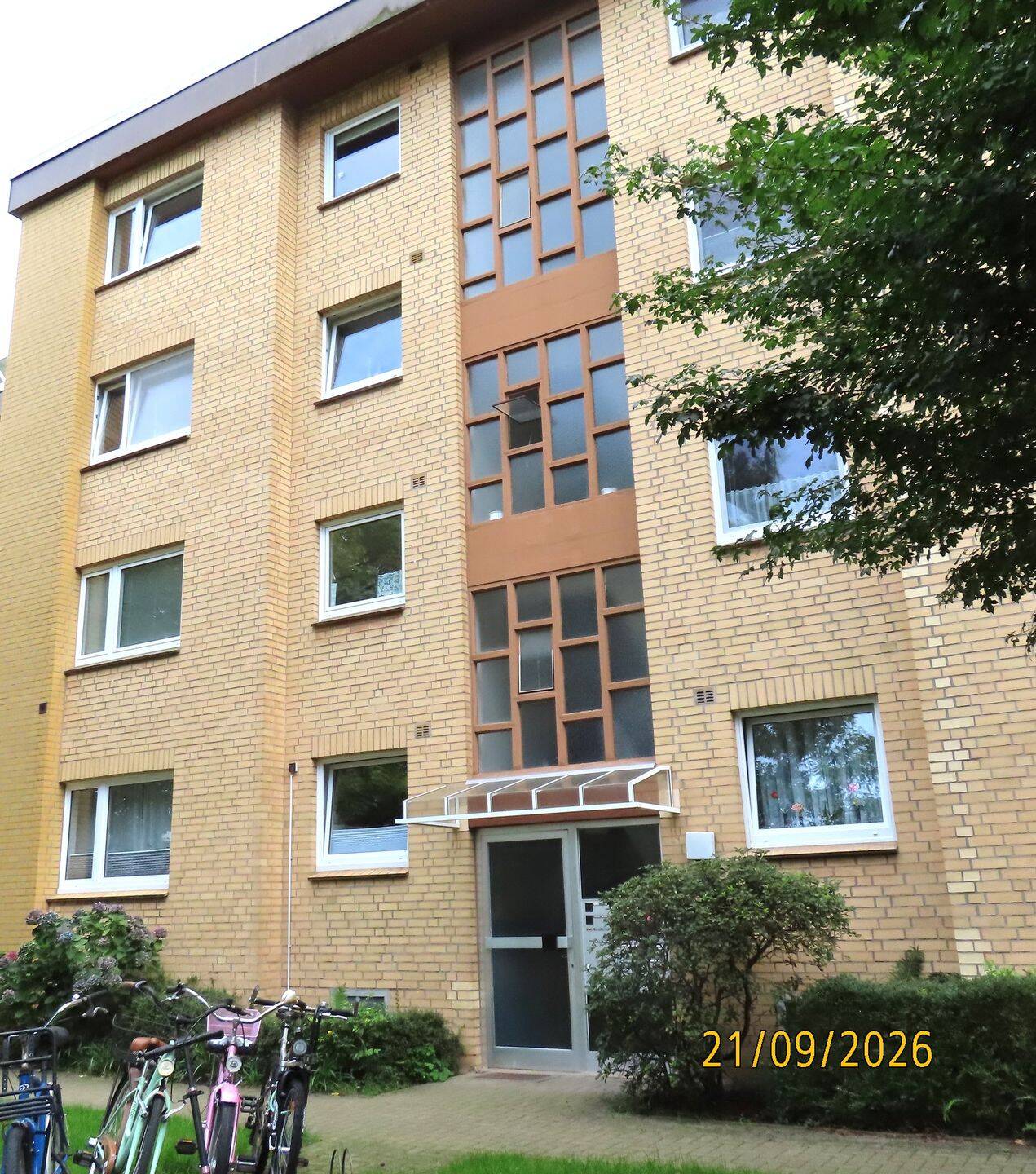 3-Zimmer-Wohnung mit Balkon und Garagen SP in Quickborn, 25451 Quickborn
