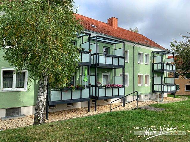 Tolle 3 Raum Wohnung mit großem Balkon!, 6712 Zeitz