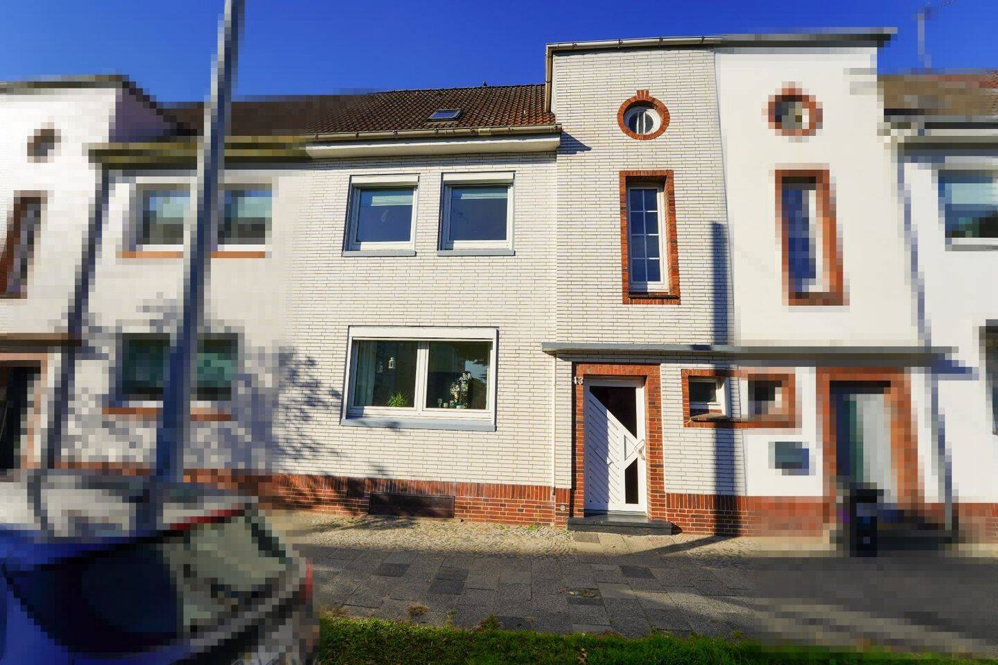 Charmantes Reihenmittelhaus mit 5 Zimmern, Garten und Terrasse in zentraler Lage, 27570 Bremerhaven (Geestemünde)
