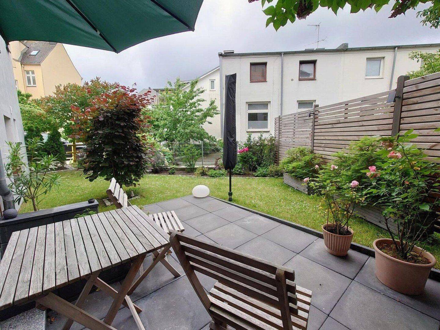 Moderne Souterrainwohnung mit Garten, 23568 Lübeck (Schlutup Sankt Gertrud)