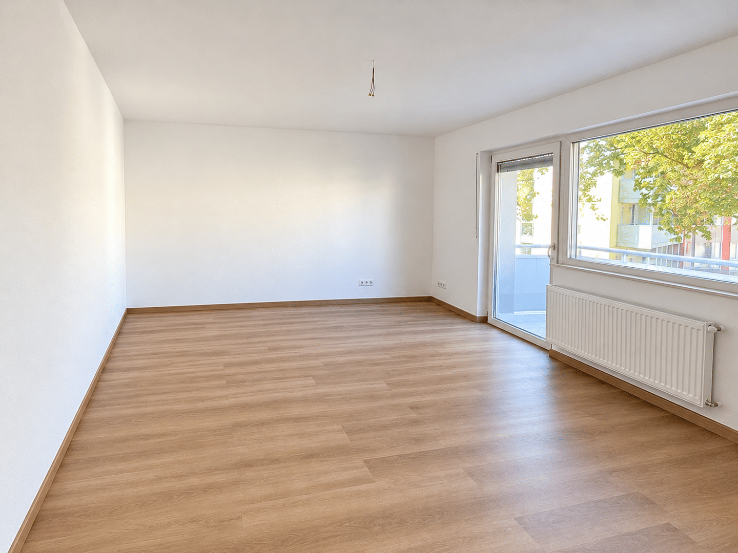 Moderne 1-Zimmer-Wohnung mit Balkon in Viernheim, 68519 Viernheim
