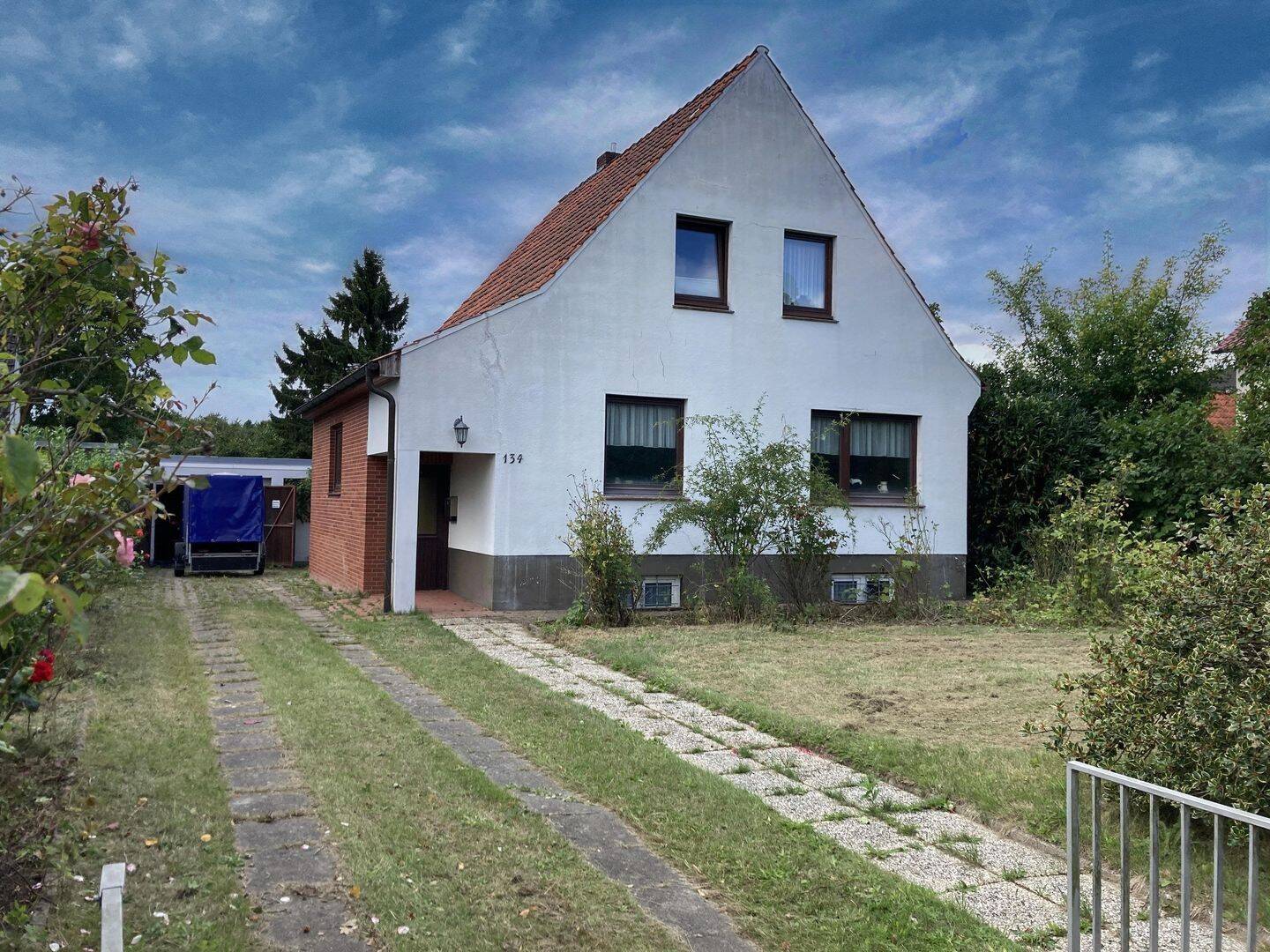 Einfamilienhaus mit großem Grundstück, 23701 Eutin