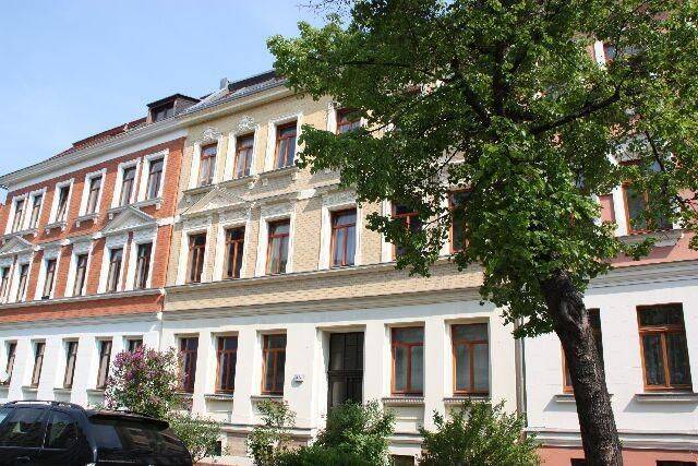 neu renoviert mit neuer EBK, neuem Laminat, Balkon und Tgl.bad, 4159 Leipzig (Lützschena-Stahmeln Möckern Wahren)