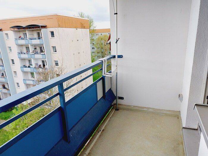 Dachgeschossfeeling mit 4 Zimmern und Balkon, 4207 Leipzig (Großzschocher Grünau-Siedlung Kleinzschocher Lausen-Grünau)