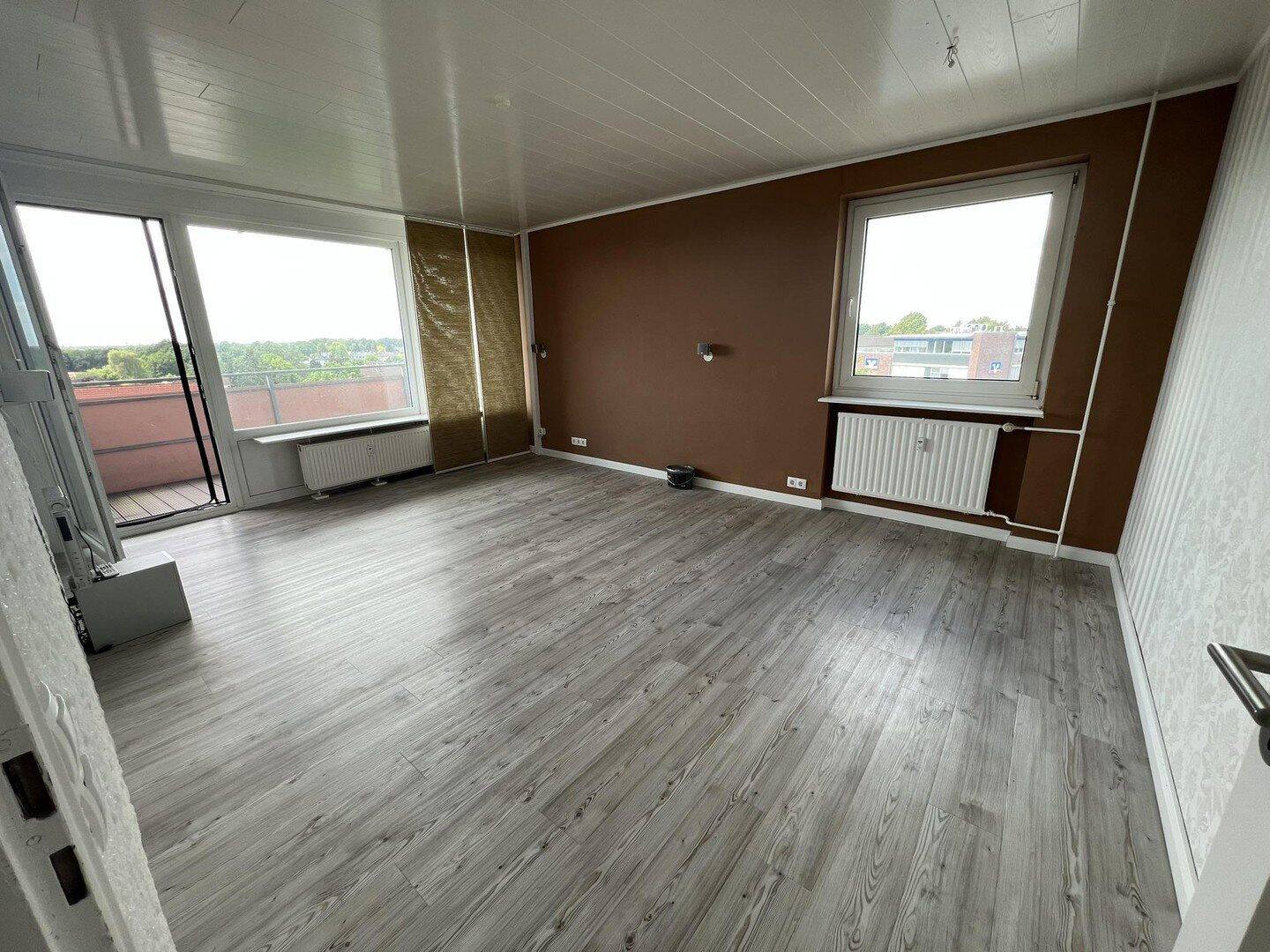Erstklassig moderne 2,5-Zimmer-Wohnung mit Loggia in zentraler Lage von Henstedt-Ulzburg, 24558 Henstedt-Ulzburg