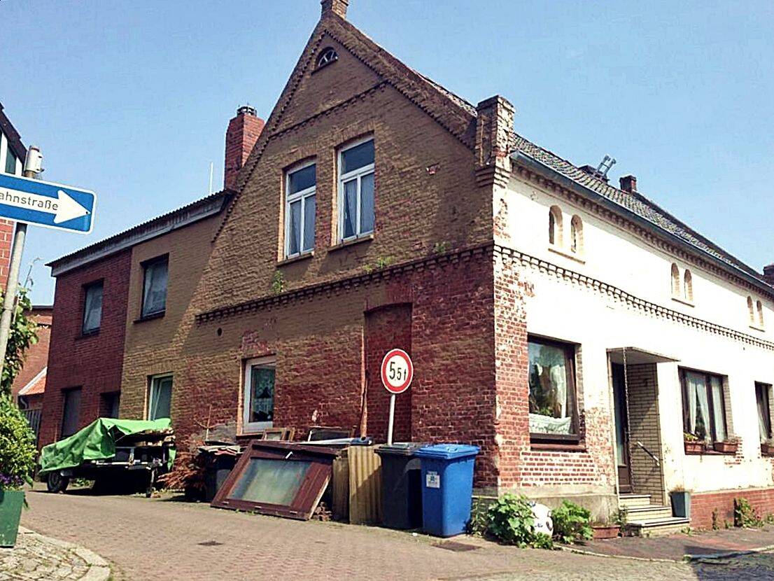 Innerstädtisches Baugrundstück mit Altbestand, 21762 Otterndorf