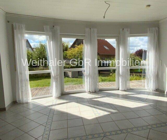 Familienidylle auf dem Land EFH mit sonnigem Südgarten, 93107 Thalmassing