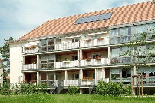 Toll geschnittene 2-Raumwohnung mit Balkon im schönen Laubegast!, 1279 Dresden (Blasewitz Laubegast Leuben Seidnitz/Dobritz Tolkewitz/Seidnitz-Nord)