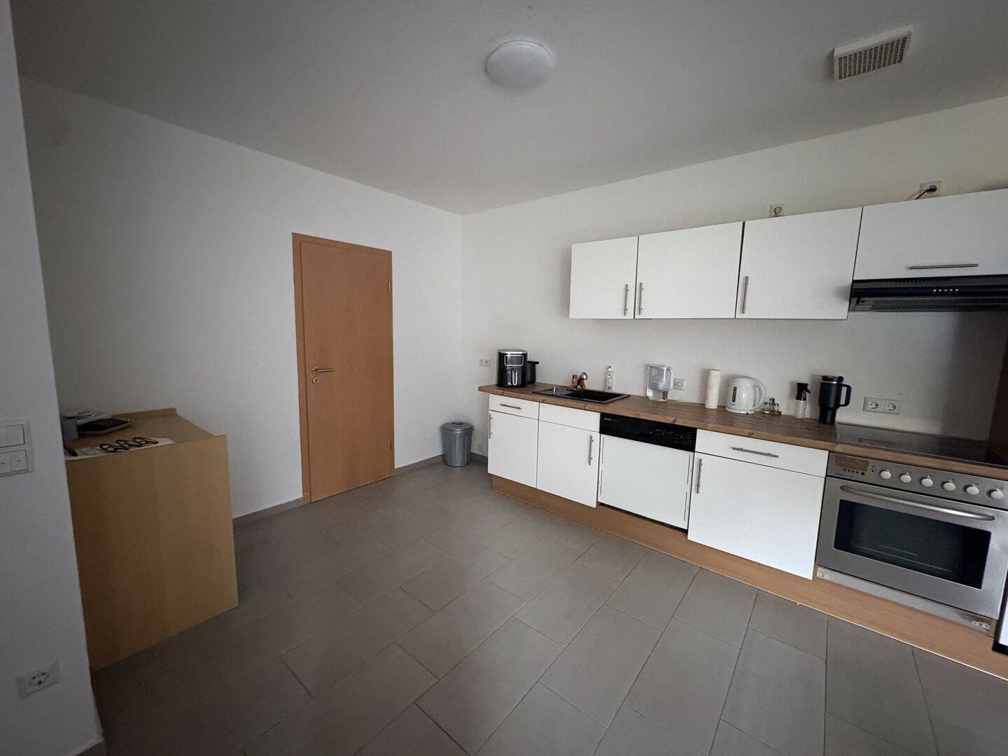 2 Zimmer Wohnung im DG, 48 m², zentral gelegen,, 49809 Lingen (Ems)
