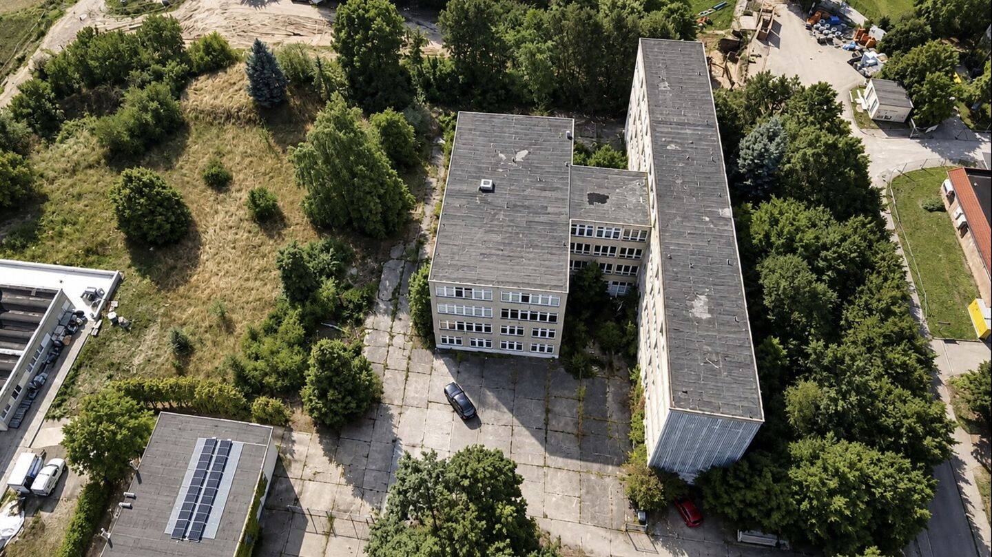 Wohnkomplex in Aken – Potenzial für Seniorenwohnen/ betreutes Wohnen / MFH auf  9.719 qm Grundstück!, 6385 Aken (Elbe)
