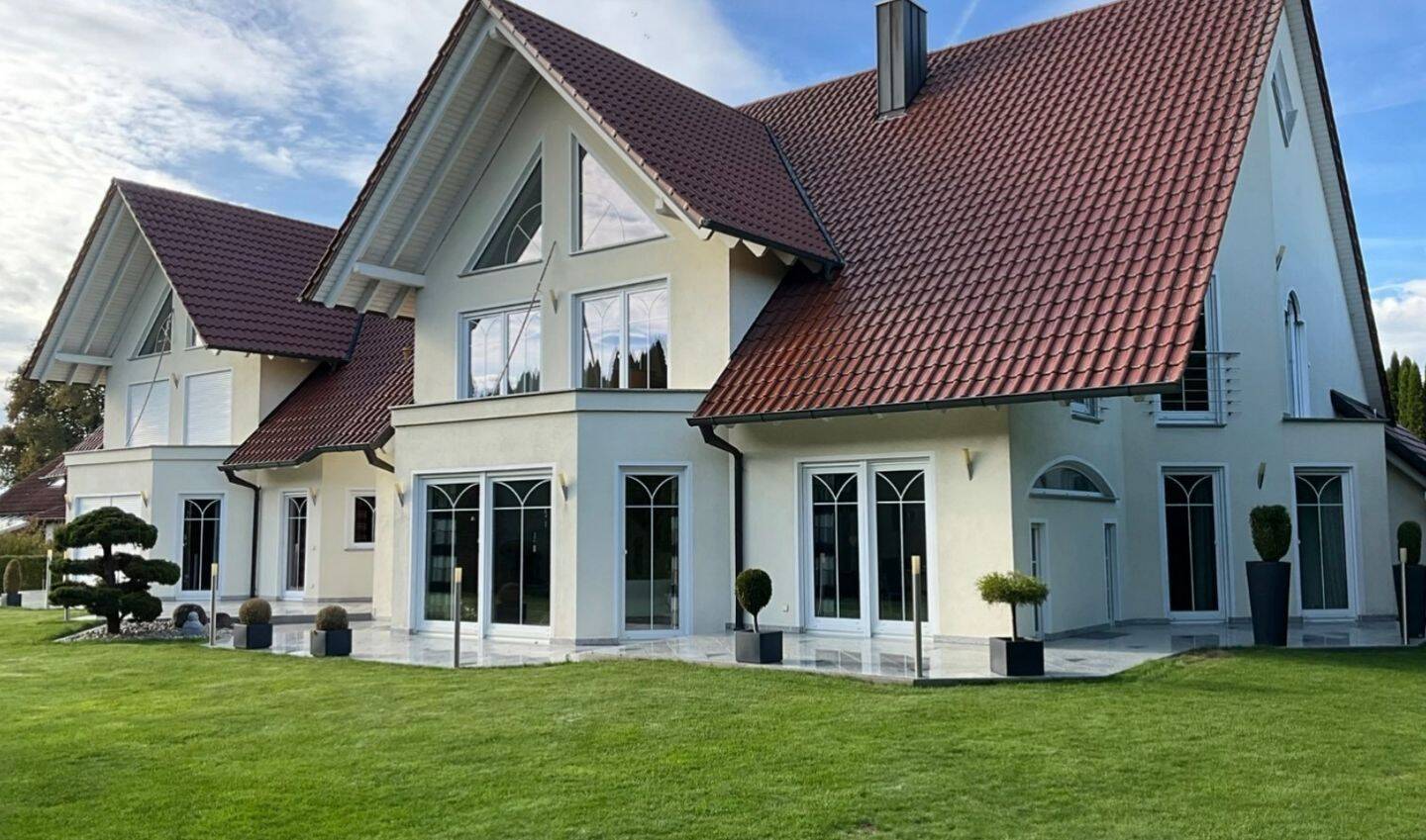 Luxus der Extraklasse, Moderne Design-Villa mit 13 Zimmern und parkähnlichem Mega-Grundstück! VB!, 89407 Dillingen a.d. Donau