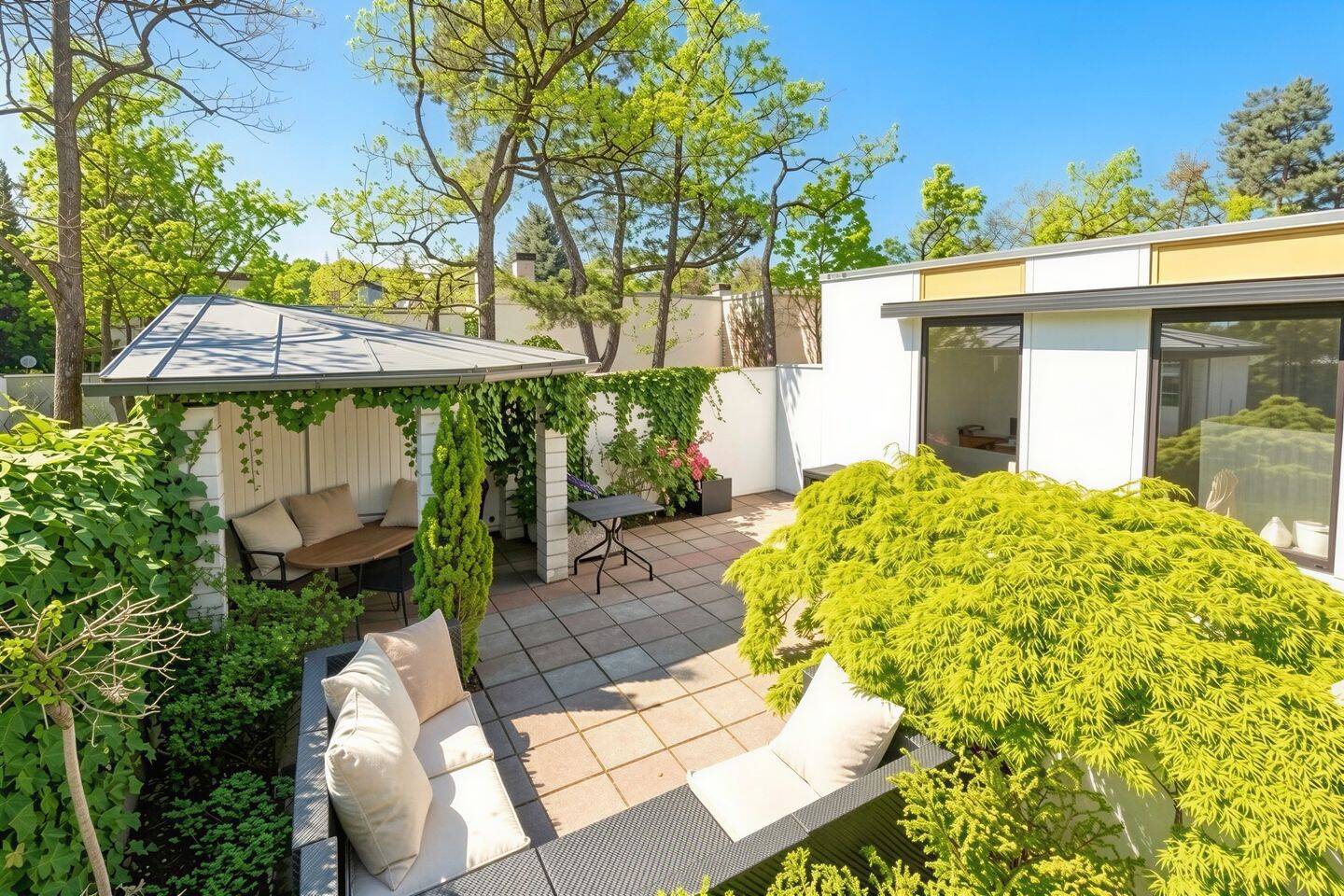 Exklusives Atriumhaus in begehrter Lage von München-Neuperlach | Verkauf mit Nießbrauch, 81739 München (Ramersdorf-Perlach)