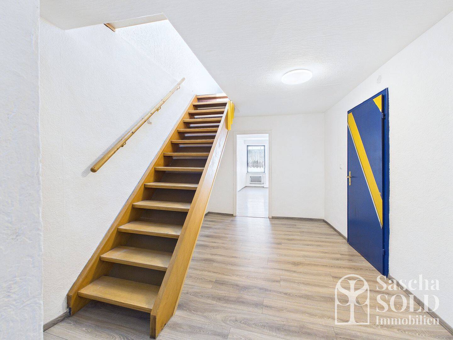 Großzügige Maisonettewohnung mit offenem Dachstudio in zentraler Lage von St. Ingbert, 66386 St. Ingbert (Sankt Ingbert)