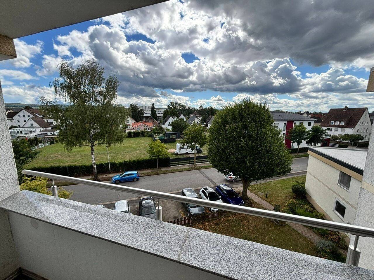 Genießen Sie den Fernblick von Ihrer modernisierten Eigentumswohnung, 37603 Holzminden