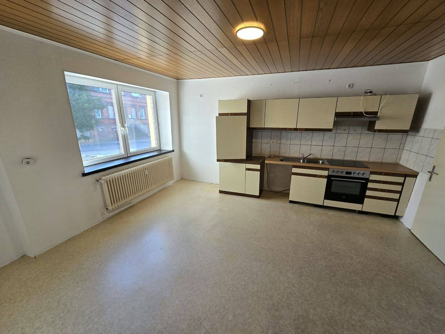Ruhige 2-ZKB Wohnung im Zentrum von Heiligenwald, 66578 Schiffweiler