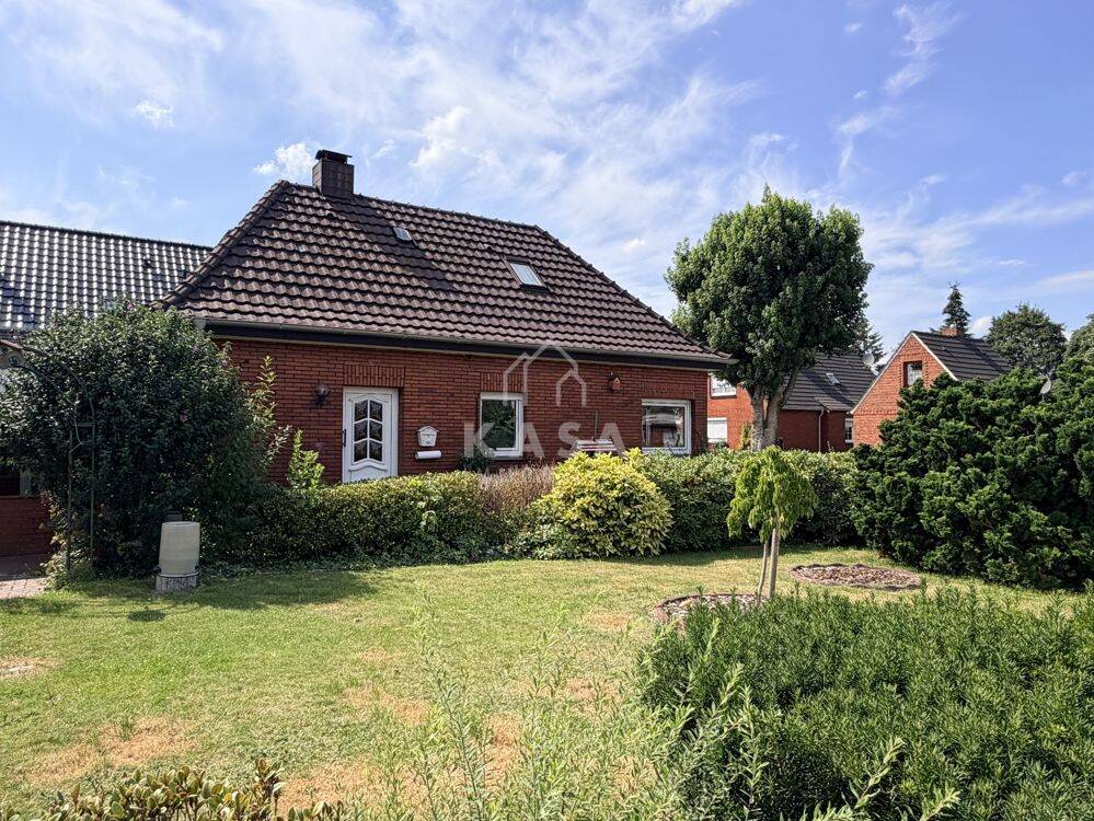 VERKAUFT! Charmantes Einfamilienhaus mit Potenzial zentral in Leer!, 26789 Leer (Ostfriesland)