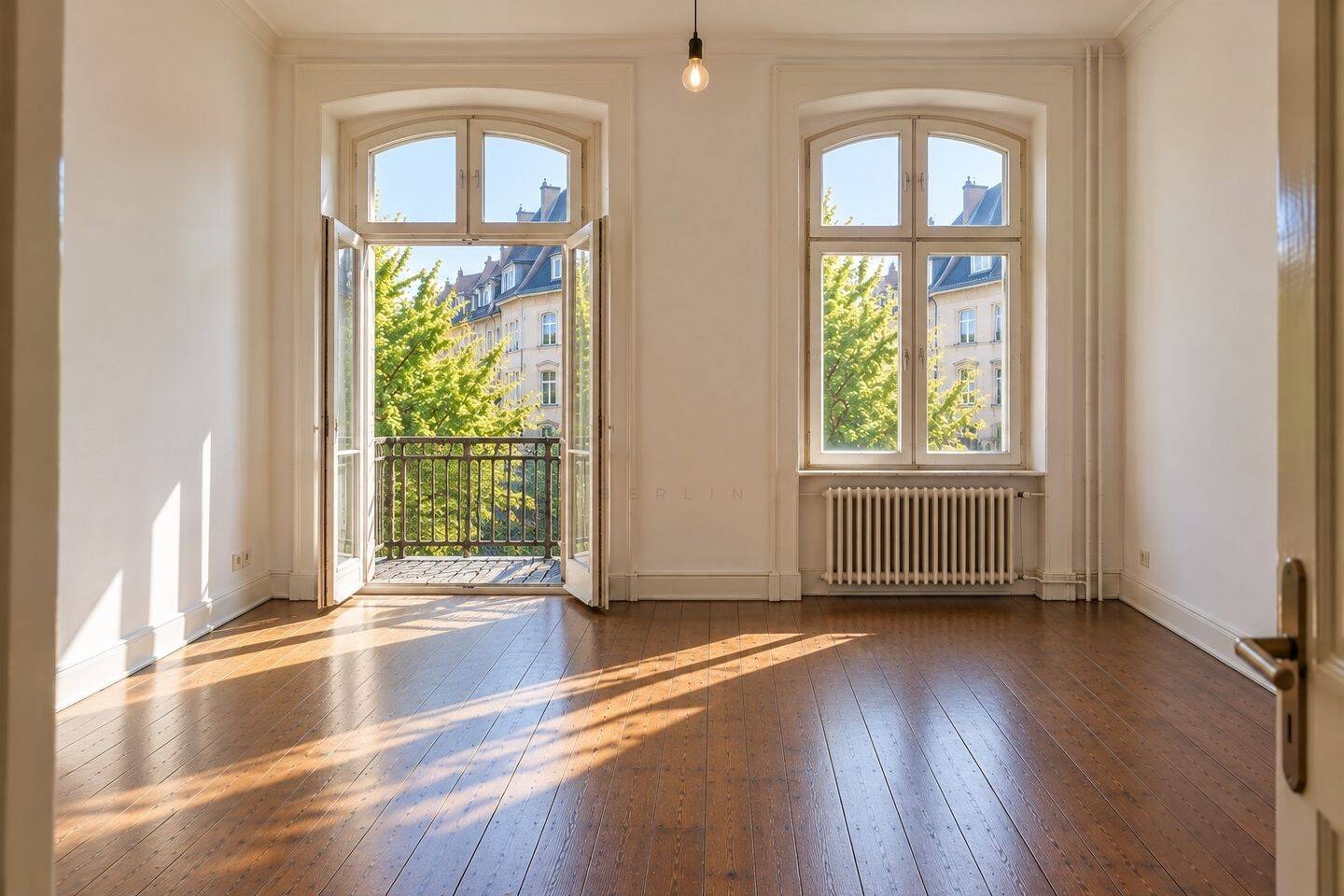 Klassischer Altbau mit hohen Decken – großzügig, hell & Stilvoll, 10551 Berlin (Mitte Moabit)