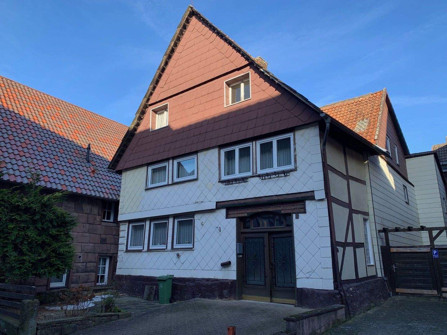 Fachwerkhaus in ruhiger Zentrumslage – für die handwerklich begabte Familie, 37627 Stadtoldendorf