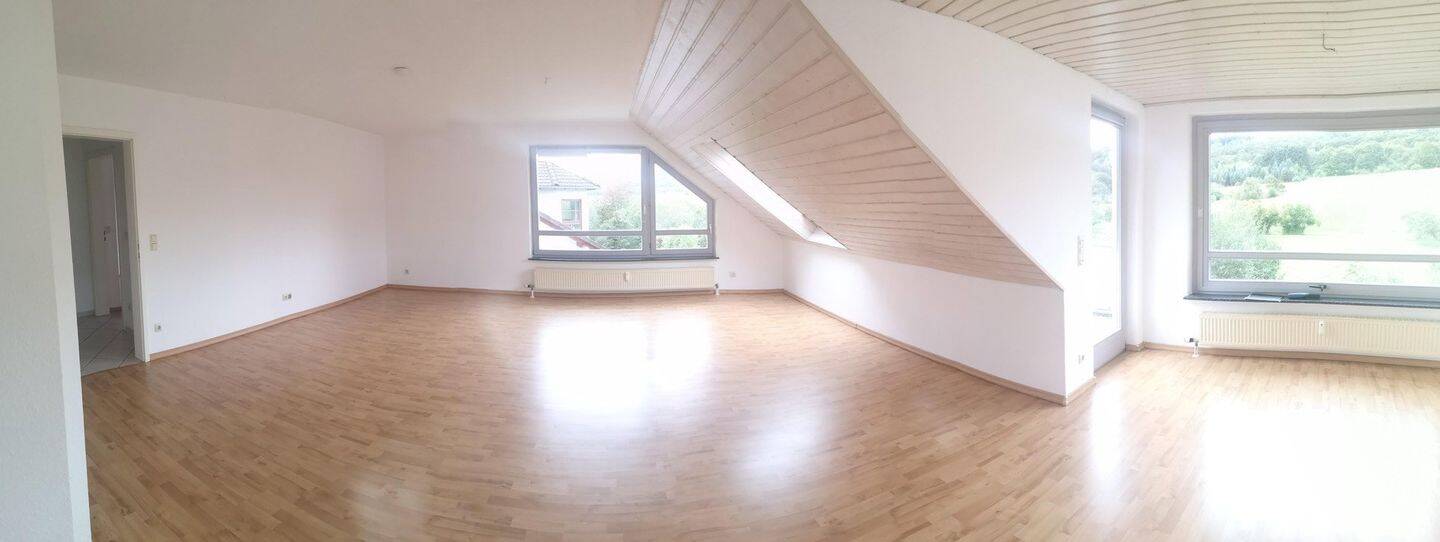 großzügige 2-ZKBB mit Blick ins Grüne, 65527 Niedernhausen