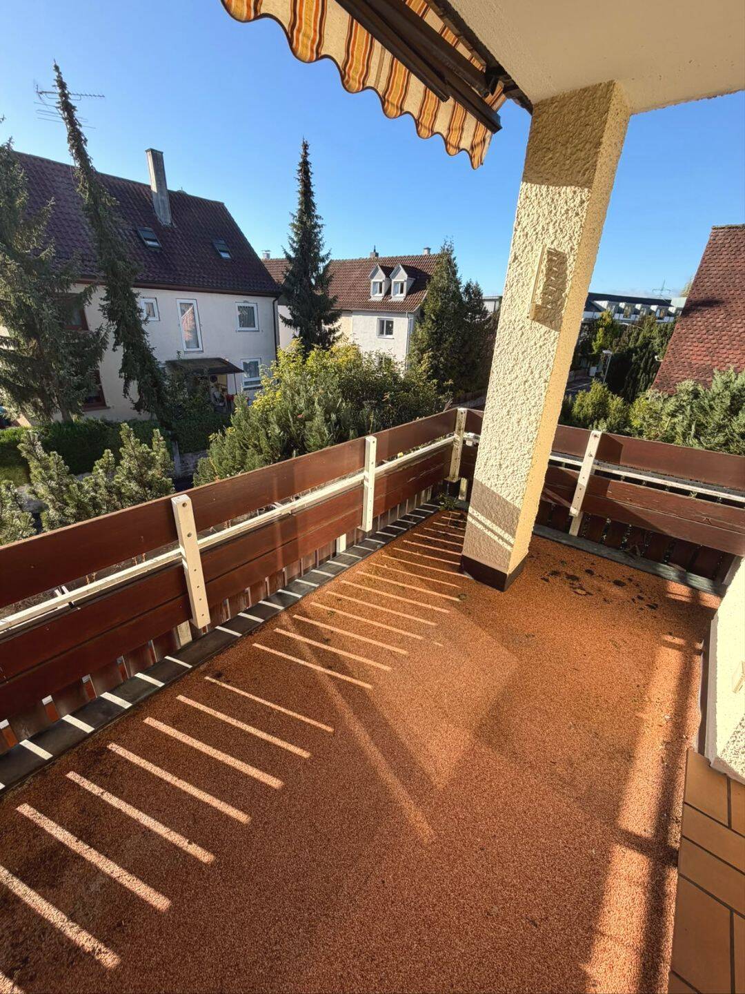 Moderner Schnitt, Eck-Balkon, TG-Stellplatz und großer Keller, 71063 Sindelfingen
