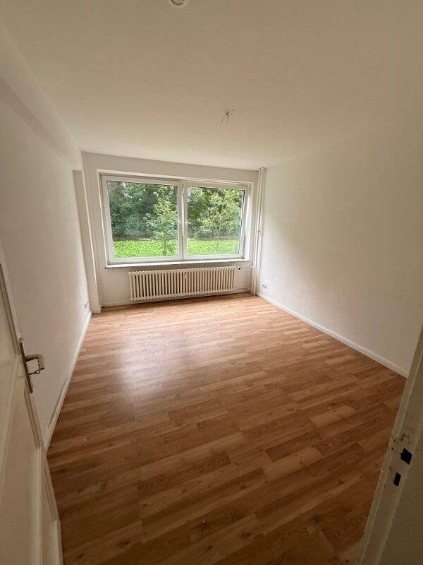 Zentral gelegen und campusnah – 3-Zimmer-Wohnung in Kiel-Gaarden, 24143 Kiel (Gaarden-Ost Gaarden-Süd)