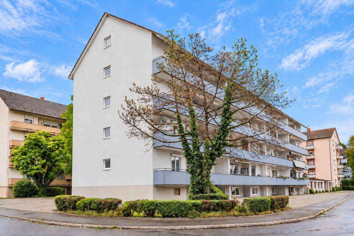Sofort bezugsfrei: 3-Zimmer-Wohnung mit zwei Balkonen, 78467 Konstanz