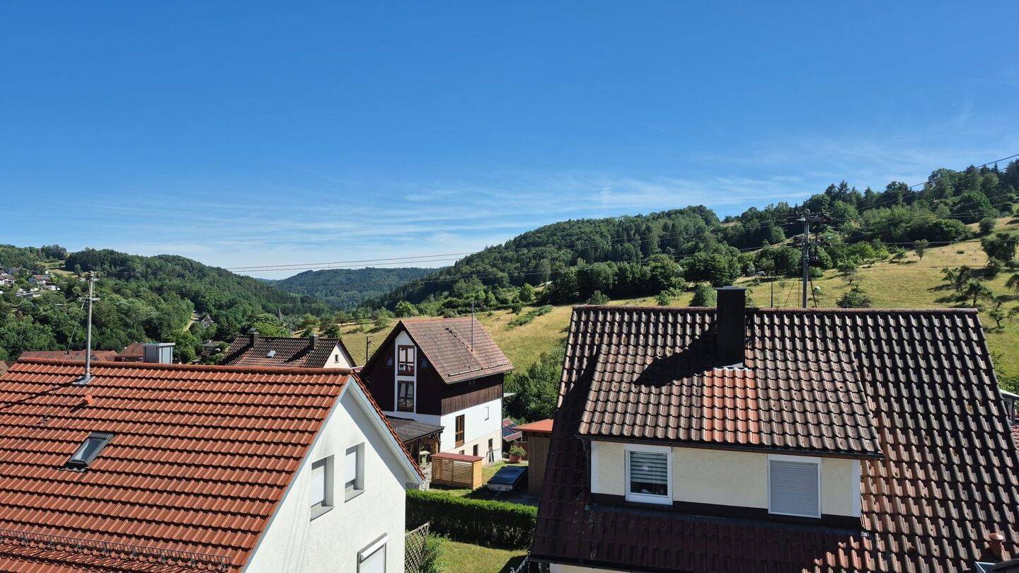Helle & gepflegte 4 Zimmer-Wohnung zu Vermieten, 71579 Spiegelberg