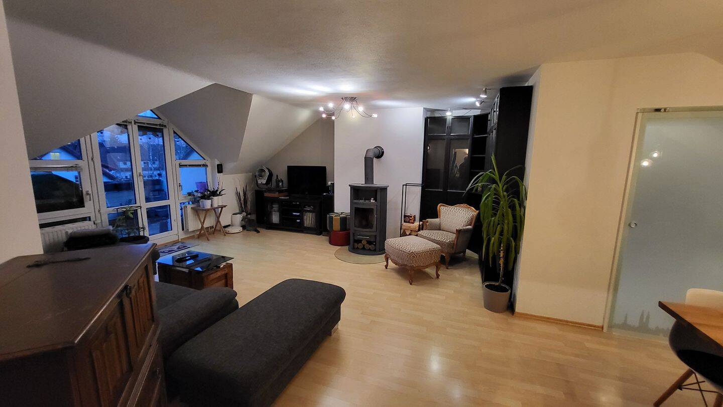 Große, ruhige 4 Zimmerwohnung zentral in Olching, 82140 Olching