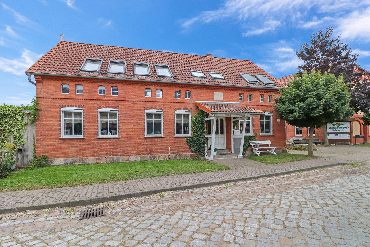 Mehr als vier Wände – Gemütliches Einfamilienhaus mit besonderen Details, 39628 Bismark (Altmark)