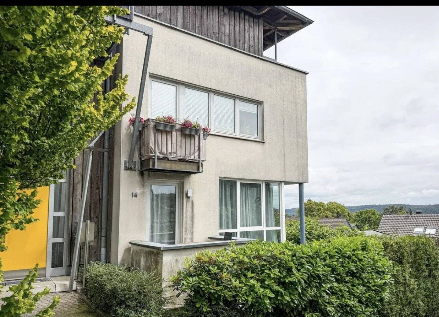 Helle 2-Zimmer-Wohnung mit Weitblick, Loggia & Stellplatz, 58300 Wetter (Ruhr)