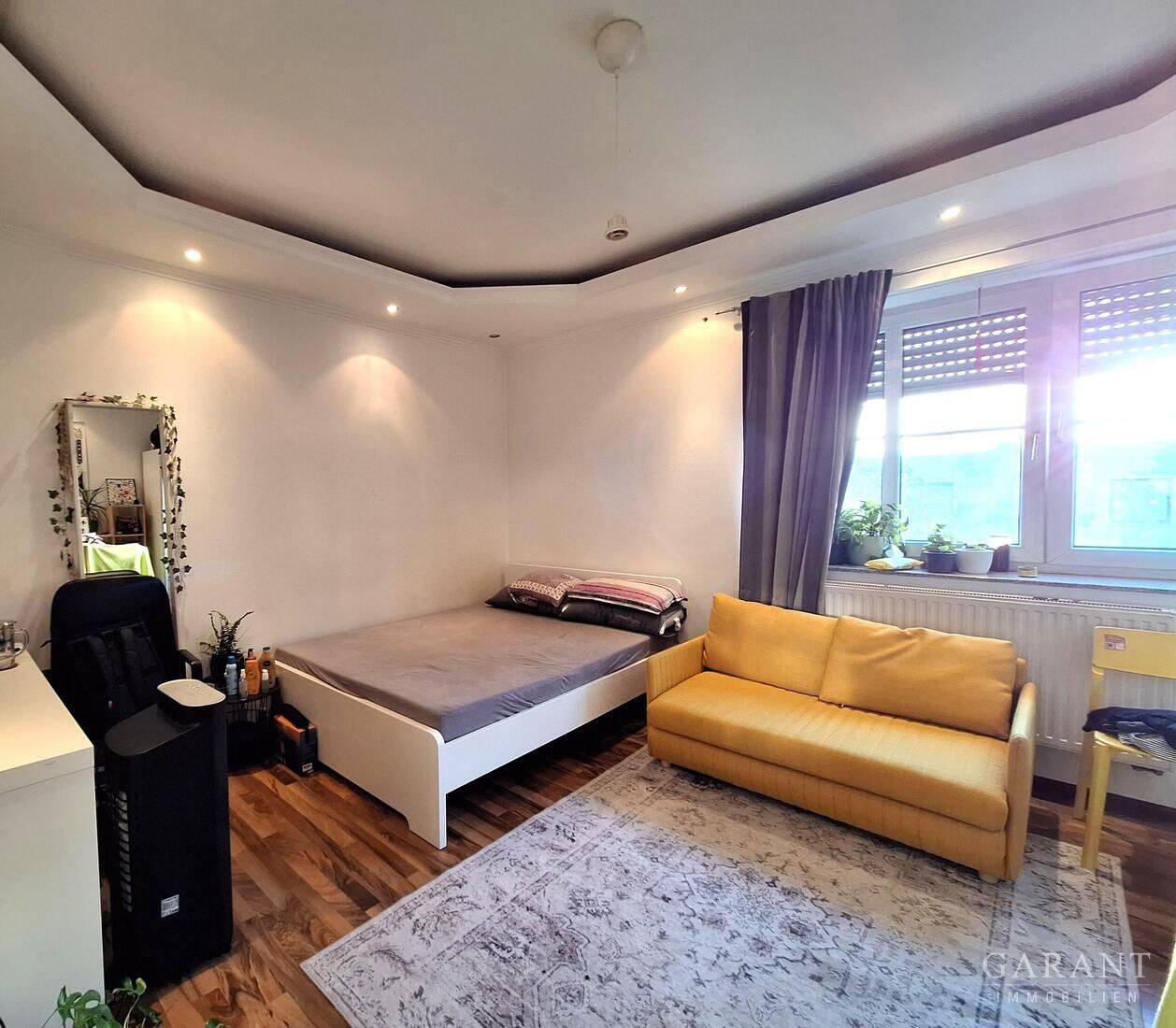 Attraktive, renovierte und zentral gelegene 3 Zimmer-Wohnung in Stuttgart-Süd, 70199 Stuttgart (Süd)