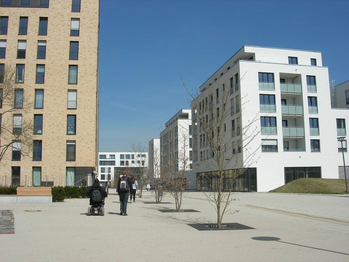 Neuwertige und attraktive Wohnung in zentraler Lage zu vermieten!, 70565 Stuttgart (Dürrlewang Fasanenhof Möhringen Rohr Vaihingen)