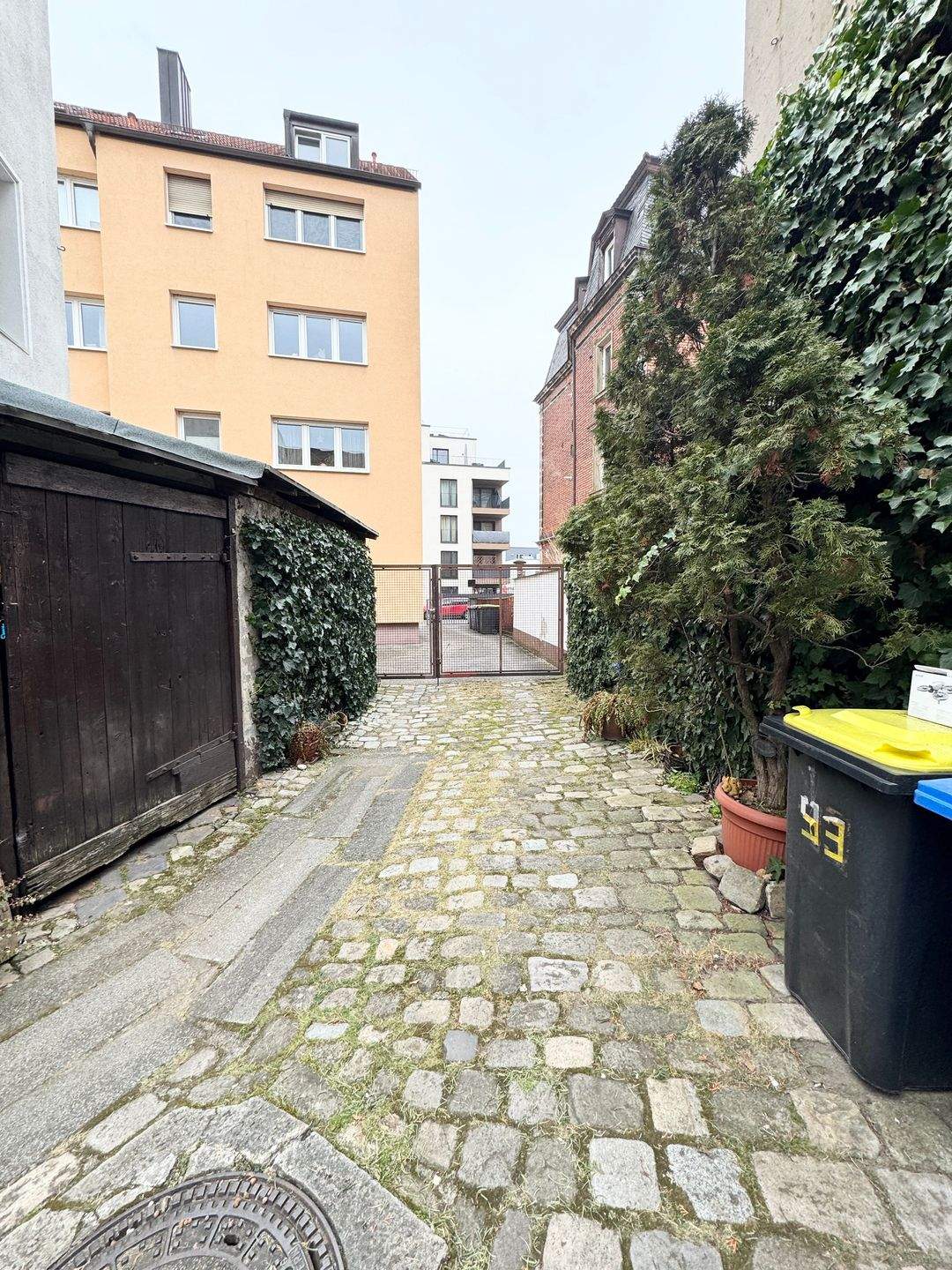 Paketverkauf: 2 Eigentumswohnungen in begehrter Lage, 90429 Nürnberg