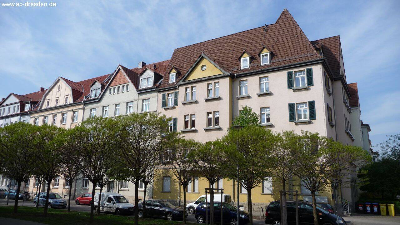 3-Zimmer-Wohnung mit 65 m² in Erfurt: Erdgeschoss, Badewanne und Gäste-WC, 99085 Erfurt (Daberstedt Hohenwinden Ilversgehofen Johannesvorstadt Krämpfervorstadt)