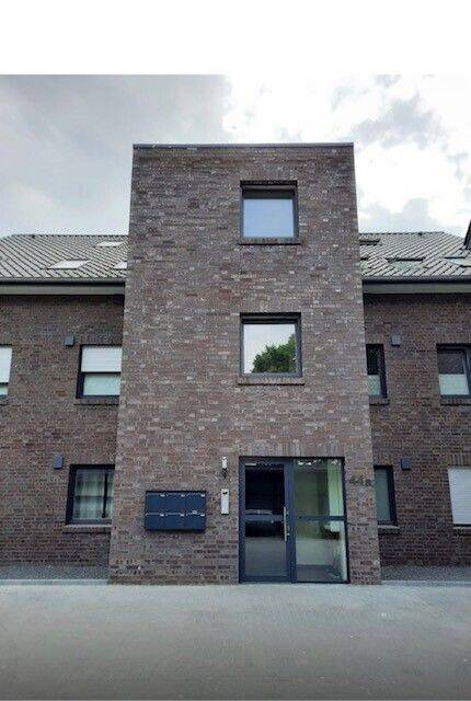 Komfortable/moderne/neuwertige 3-Zimmer Wohnung im 1. OG mit EBK und schönem Balkon, 27239 Twistringen