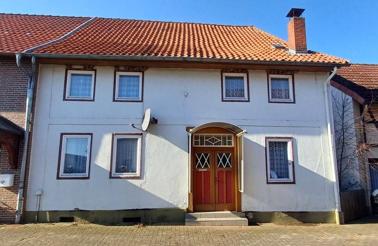 Zwangsversteigerung: Einfamilienhaus in Sülbeck, 37574 Einbeck