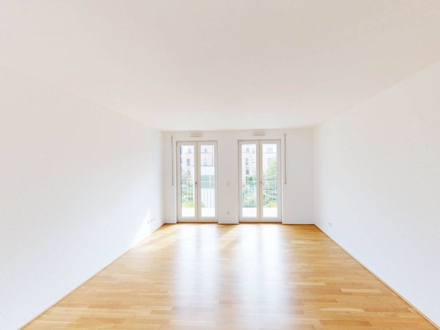 3-Zimmer-Wohnung mit Balkon zum gepflegten Innenhof, 60435 Frankfurt am Main