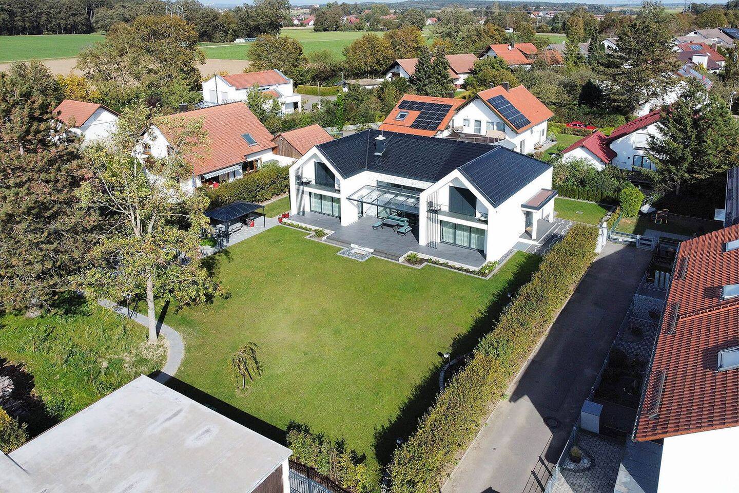 Familienurlaub das ganze Jahr: Neugebaute Villa mit traumhaftem Wellnessbereich, 89250 Senden