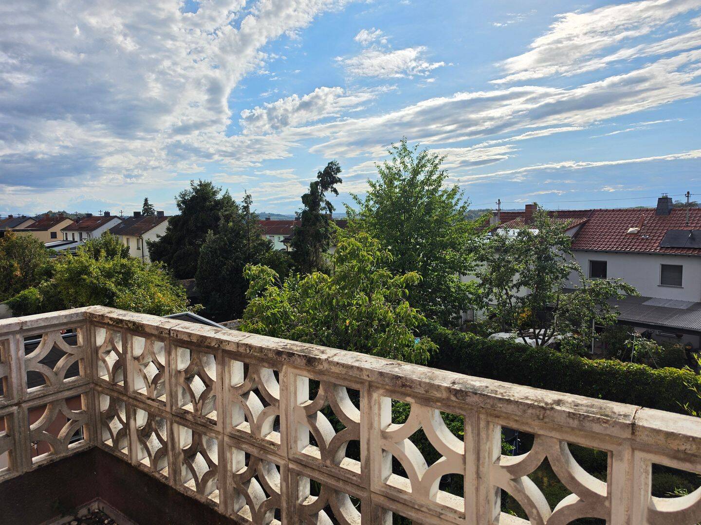 Moderne 3-Zimmer-Wohnung mit Balkon und Fernblick in Oberbexbach, 66450 Bexbach